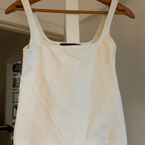Le Merceau / The Dreslyn Fitted Tank
